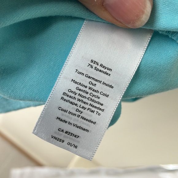 Talbots teal sleeves wrap top MP - Picture 4 of 5